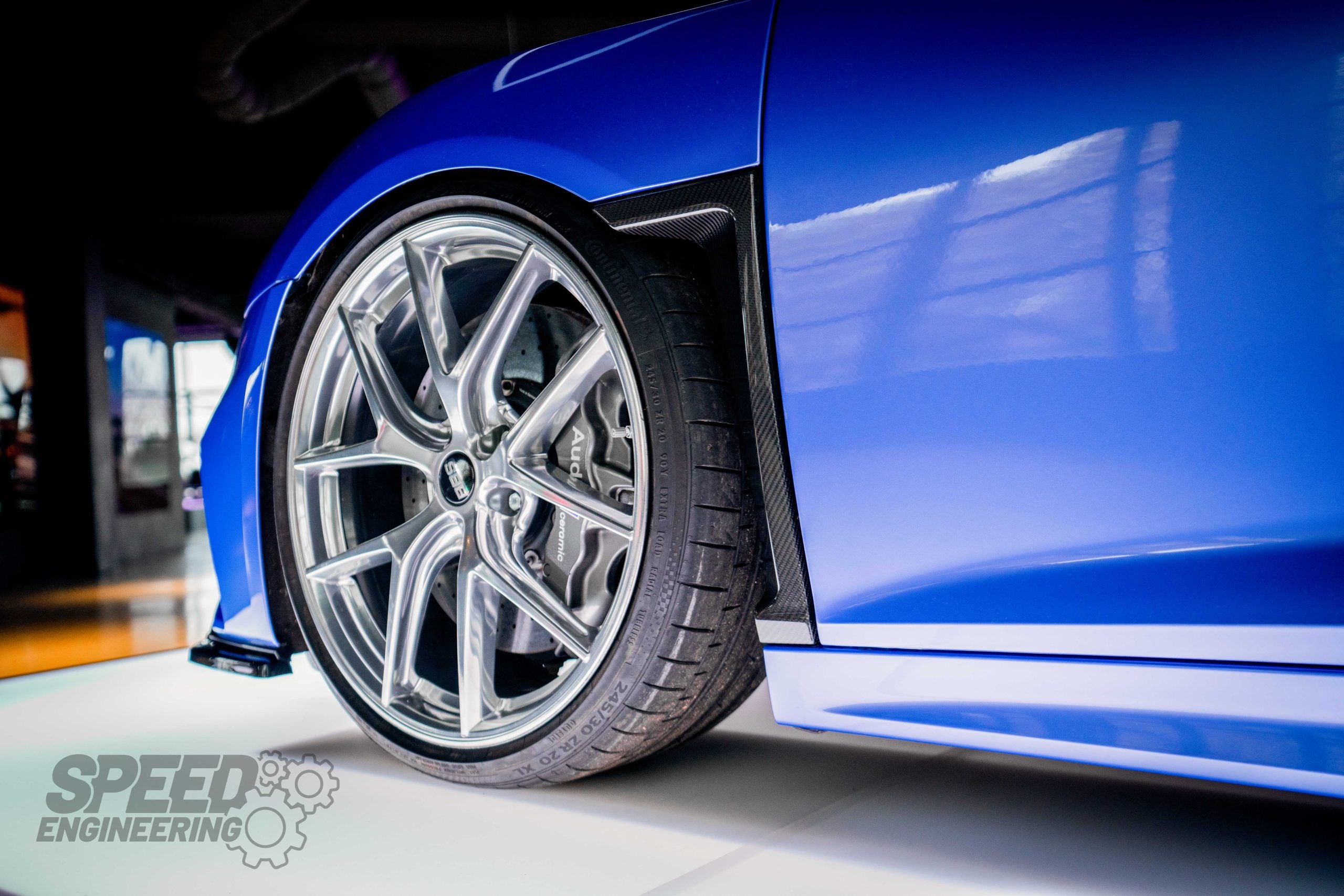 Carbon Kotflügel passend für Audi R8 4S mit Entlüftung