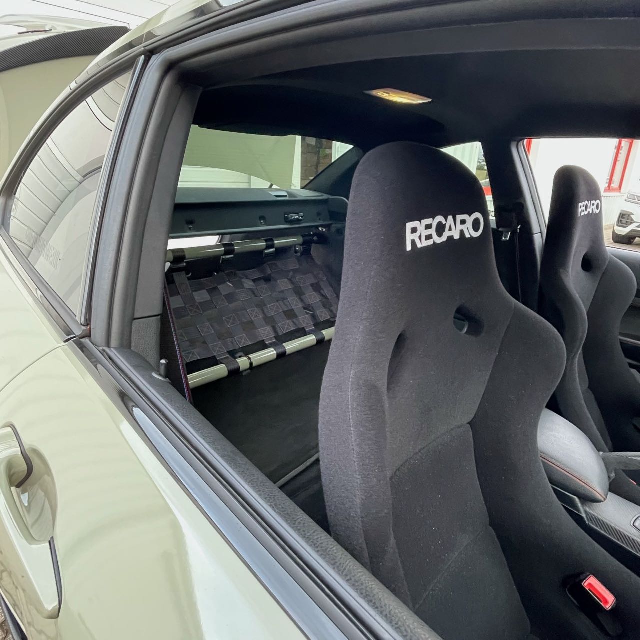 Clubsport Set mit Strebe & Netz passend für F2x inkl. F87 M2 BMW 2er